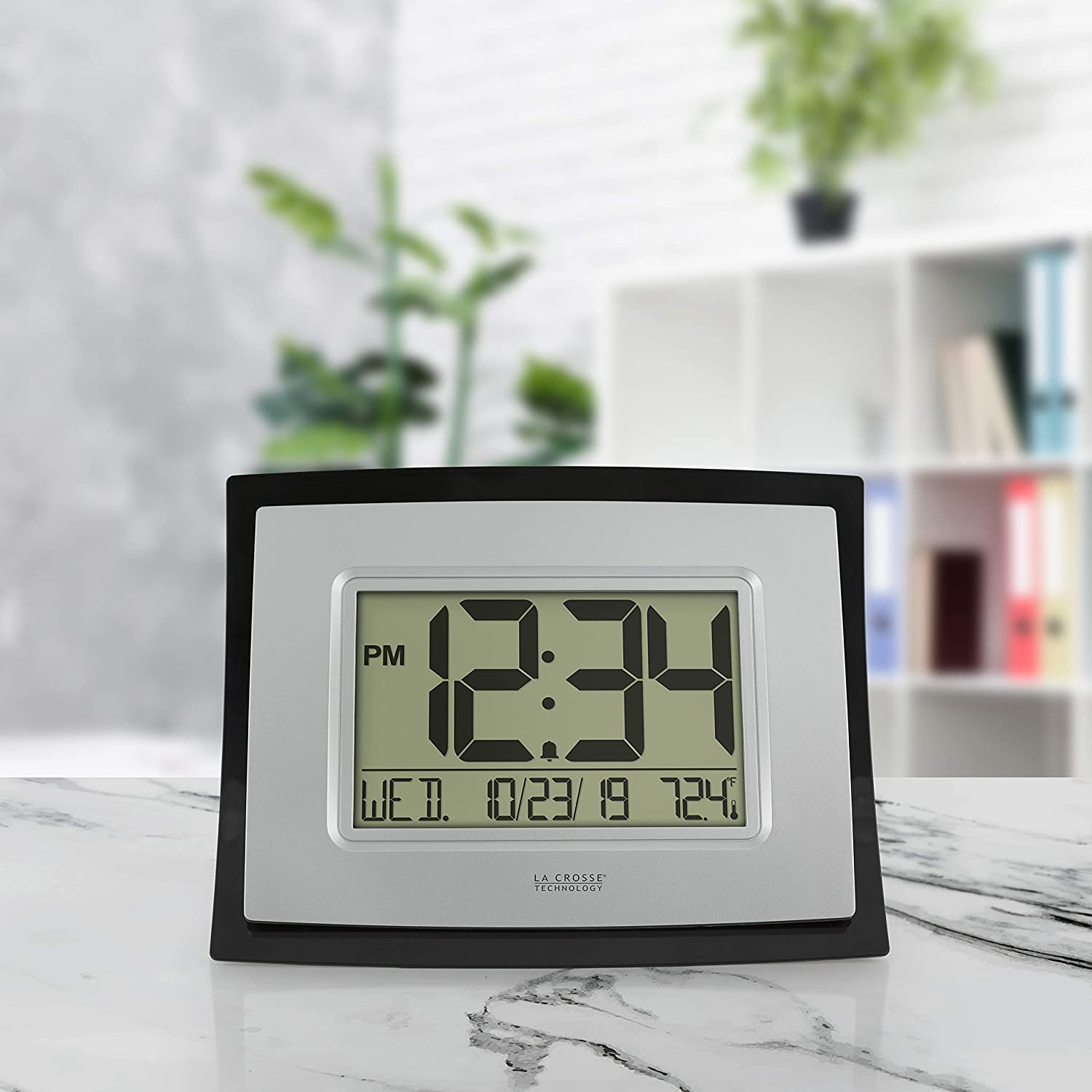 Atomic Full Calendar Clock with Extra Large Digits - Perfect Gift for the Elderly, Silver